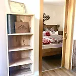 Veronika Apartment *